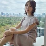 【インタビュー】伊藤愛真、美脚際立つワンピで登場！1st写真集「soleil(ソレイユ)」の見どころを語る！