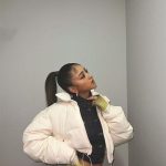 みちょぱ（池田美優）、TGCオフショットで鍛えられた生足美脚を堂々と披露！