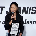 みちょぱ(池田美優)がヘソ出しコーデで登場！最もジーンズの似合う芸能人に＜第39回ベストジーニスト2022＞