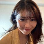 有村架純、萌え袖で見つめる写真に「彼女感すごい」と歓喜の声