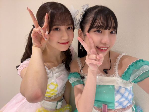 SKE48・石黒友月、「月」の名を持つメンバーたちと2ショット！光るセンスに反響ぞくぞく！