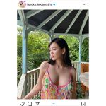 兒玉遥、目のやり場に困る美バスト見せのオフショット公開