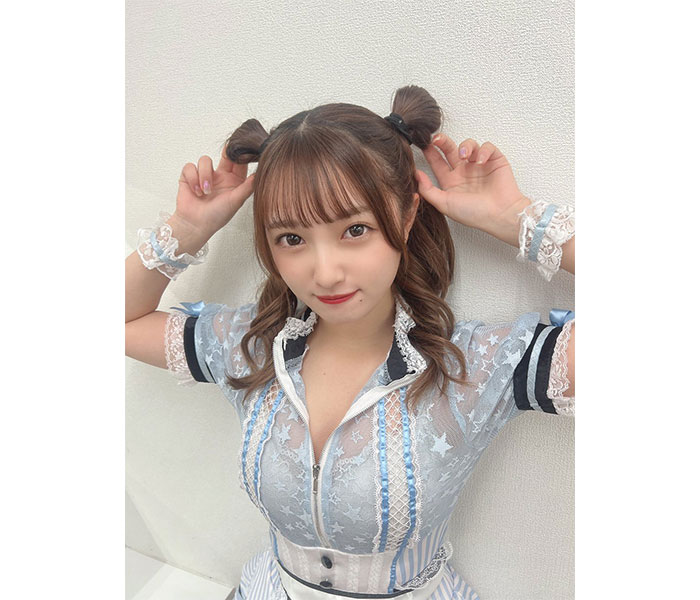 トゥラブ・黒田かれん、爽やかセクシーな透け感衣装で釘付けに！
