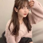 Peel the Apple・黒嵜菜々子、ニット×ショーパンの美脚コーデで優勝！「女の子のはニットは正義らしい」