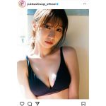 AKB48・柏木由紀、ビキニ姿でまっすぐ見つめる眼差しにドギマギ「艶っぽい」「寝ても覚めてもゆきりん推し」