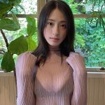 澄田綾乃「どうかな？」、ニットまくってまんまるバスト大胆あらわに！「たまらなく最高です」