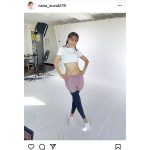 鈴木奈々、見事なくびれラインを披露しファン歓喜