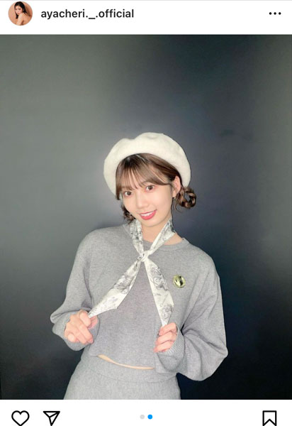 日向坂46・高本彩花、お腹チラ見せのミーグリコーデを全身ショットでお届け！