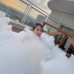 HKT48・田中美久、屋外ジャグジーで泡だらけに！「泡になりたい」の声も