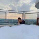 HKT48・田中美久、屋外ジャグジーで泡だらけに！「泡になりたい」の声も