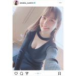 上坂すみれ、黒タイツ×ニットワンピから美谷間披露！あらわになるボディラインに「人妻感半端ないて」