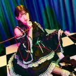 上坂すみれが最新アー写公開！来年2月に13thシングル『LOVE CRAZY』リリース