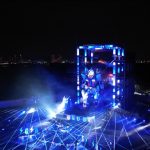 YOASOBI、横浜の実物大「動くガンダム」とコラボした『祝福』コラボステージをYouTubeで公開