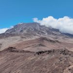 ユン・ウネ、ヒョジョン（OH MY GIRL）らががキリマンジャロ登頂に挑む！登山バラエティ番組「人生一度はキリマンジャロ！」1月より日本初放送・初配信