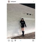 蜂谷晏海、超ミニスカでほっそり絶対領域ショットに「素晴らしいスタイル」「NICEなスタイル！」と歓喜の声！