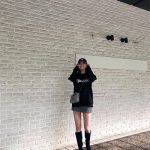 蜂谷晏海、超ミニスカでほっそり絶対領域ショットに「素晴らしいスタイル」「NICEなスタイル！」と歓喜の声！