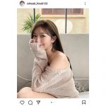 『エルピス』出演・石崎日梨、肩見せセクシーな「キレイなお姉さん」ショットに歓喜の声
