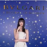 Koki，肩出しミニドレスから美脚すらり！