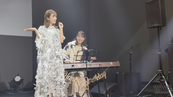 【動画】元風男塾・長谷川愛＆元AKB48・松井咲子がゴージャスな白衣装で登場！冬ソングで初のコラボイベント開催！