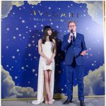 Koki，肩出しミニドレスから美脚すらり！