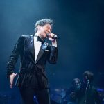 郷ひろみ、50周年イヤーを締めくくるバラード中心のスペシャルツアー開幕