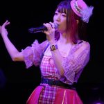 でか美ちゃん、主催ライブイベント『でか美ちゃん改名一周年&アポカリ卒業記念ライブ「DPTRB!」』を開催