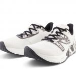 ソナーポケット・eyeron、ニューバランスとコラボしたカプセルコレクションを発売