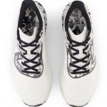 ソナーポケット・eyeron、ニューバランスとコラボしたカプセルコレクションを発売