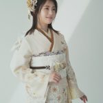 浜辺美波、大人の艶やかさをまとった「京都きもの友禅」新ビジュアル公開