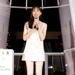 井桁弘恵、美脚で釘付けの純白ミニドレスでプロポーション披露