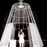 井桁弘恵、美脚で釘付けの純白ミニドレスでプロポーション披露