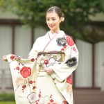 宮本茉由、髪をバッサリ18センチ！イメチェン後初の晴れ着姿を披露＜オスカー晴れ着撮影会＞