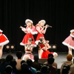 【写真特集】Peel the Apple（ぴるあぽ）、「うる祭」でサンタクロース衣装披露！冬から夏へ青春を駆け抜ける！！＜うるトラすフェスタ〜クリスマスSP〜＞