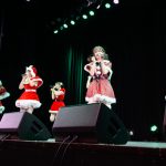 【写真特集】Peel the Apple（ぴるあぽ）、「うる祭」でサンタクロース衣装披露！冬から夏へ青春を駆け抜ける！！＜うるトラすフェスタ〜クリスマスSP〜＞