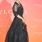 杉咲花、透け感あるレースのドレス姿で透明肌披露！＜BVLGARI AVRORA AWARDS 2022＞