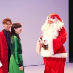 広瀬すずと横浜流星が仲良くチェキで自撮り！