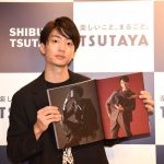 伊藤健太郎が写真集発売イベントに登場
