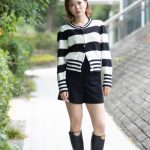 2020ミスグランドジャパン東京代表・若林ありかさん、人生初の赤髪でクールなミニ丈ファッションから美脚をアピール! 「この3年はがむしゃらに前進し続けてきた」