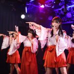 純情のアフィリア、うさ耳巫女姿で新年初ライブを開催