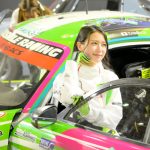 【写真特集】荒井つかさ&美桜、お腹チラ見せのコスチュームで美スタイル披露<東京オートサロン2023>