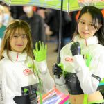 【写真特集】荒井つかさ＆美桜、お腹チラ見せのコスチュームで美スタイル披露＜東京オートサロン2023＞