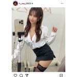 花咲れあ、「集中できない！」と話題のセクシー家庭教師コスにファン悶々