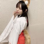 STU48・岩田陽菜、モフモフ感が可愛らしい巫女コスプレ披露