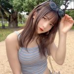 黒嵜菜々子（Peel the Apple）、胸チラタンクトップ姿の『もぐもぐ』ショットが可愛すぎる！