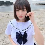 トキメロ・湊川みる、清楚な制服スカートまくって刺激的なビキニあらわに！
