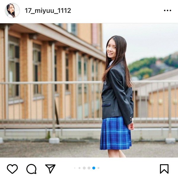 AKB48・水島美結、高校制服のポートレート披露「全校で話題になっちゃう」「ずっと片想いしてただろうなぁ」と歓喜の声も！
