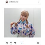 えなこ、編みタイツが刺激的なセクシーバニーコスで悩殺！