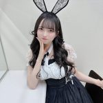 「なんキニ！」仁科茉彩、ミニ丈バニー衣装で圧倒的な美脚披露！