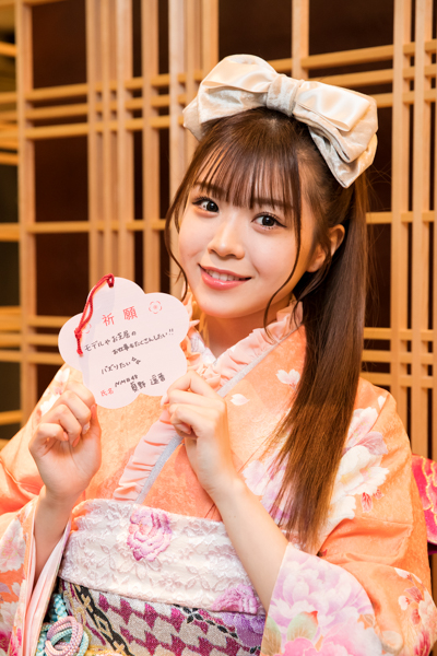 NMB48の新成人メンバーが大阪天満宮で振袖姿披露！