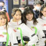 【写真特集】荒井つかさ、美桜、相沢菜月、涼雅がお腹見せコスチュームで釘付けに!<東京オートサロン2023>